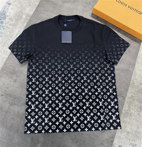 lv t shirt men price.